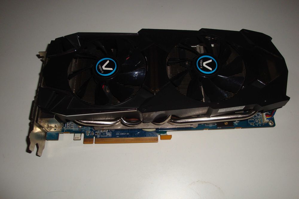 Placa video ati radeon sapphire v-x hd7950 3gb ddr5 vintage colectie