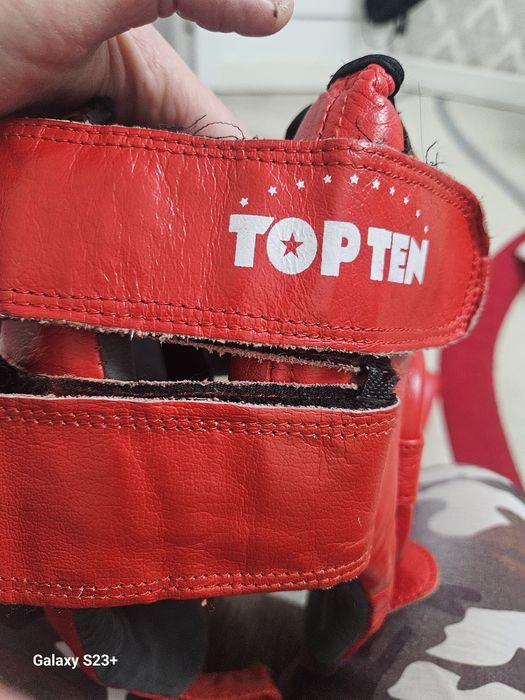 Шлем и боксерские перчатки  6000тг