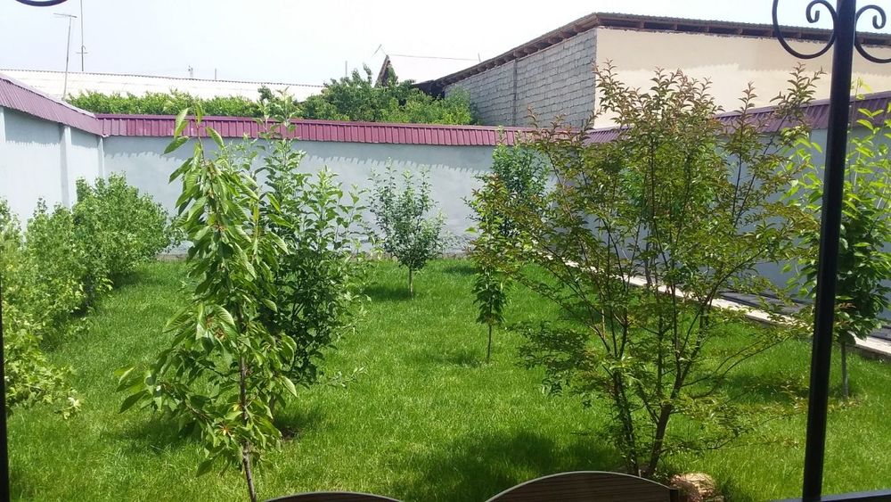 Продается участок от собственника. Находится Кибрае.