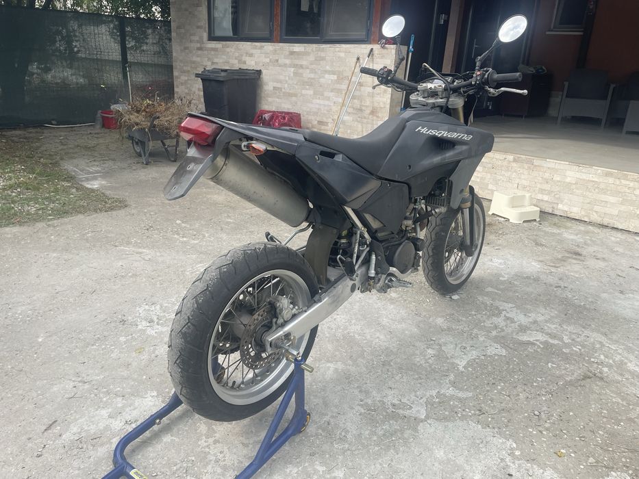 Motocicleta Husqvarna SM610, 2007