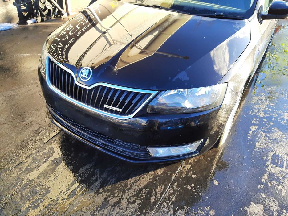 Dezmebrez Skoda rapid 1.6 tdi /bara/capota/far/aripa/usa/oglinda/stop