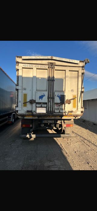 Semiremorca Schmitz 2005