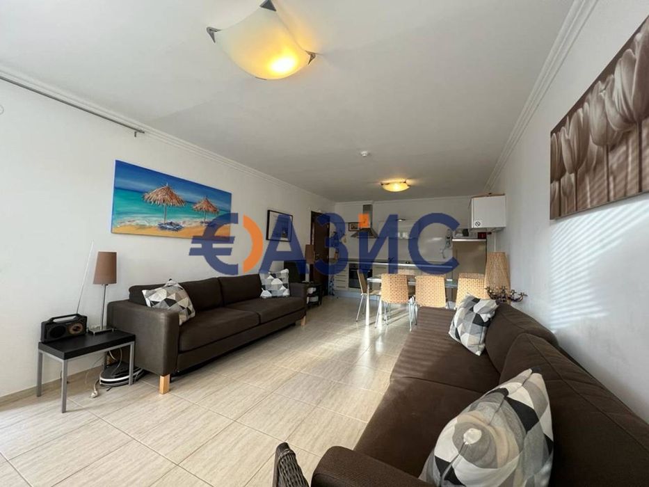 Продава се Тристаен апартамент в Свети Влас - 79 кв.м за 1760 €/кв.м - Снимка #1