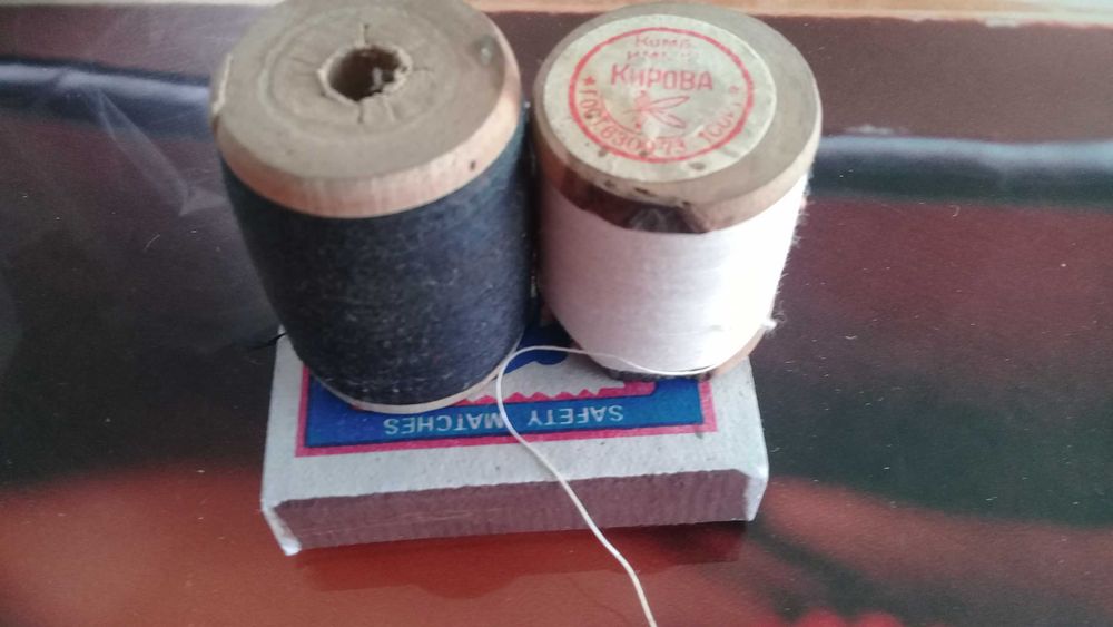 Швейные нитки   люрикс