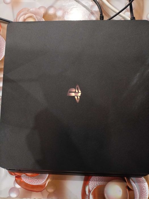 Playstation 4 slim 1 терабайт,