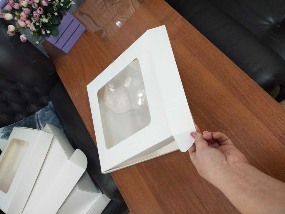 Коробки, калька, наполнитель