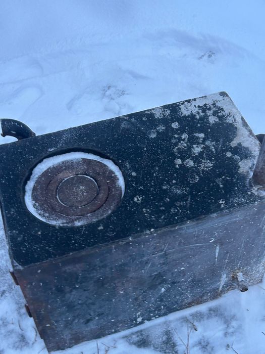 Железная печь для отопления