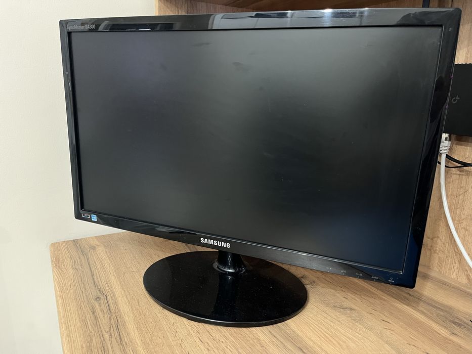 Монитор Samsung SA300