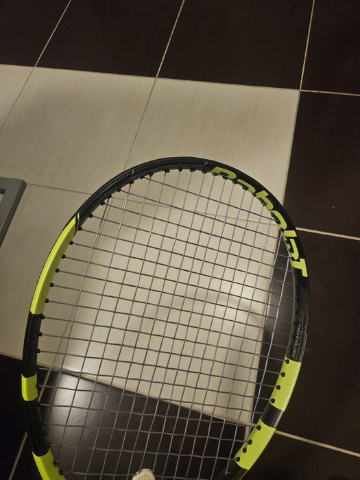 Babolat Pure Aero Neon ca Noua 300 grame Maner 2