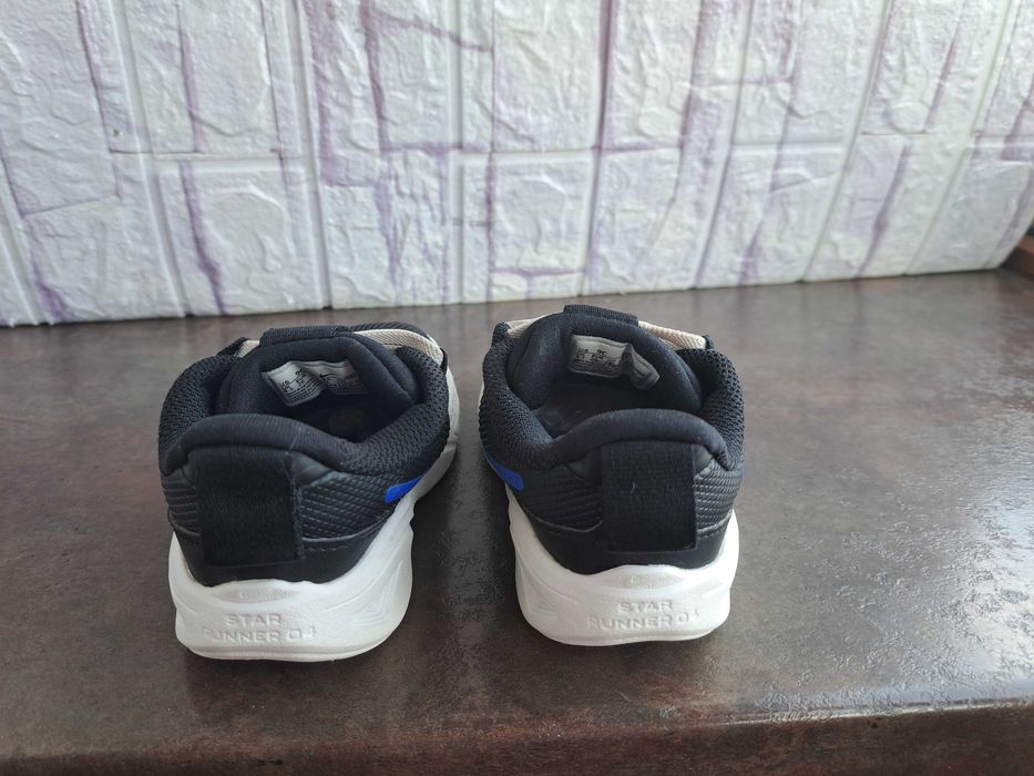 детски маратонки,кецове,спортни обувки Nike,25,найк,за момче