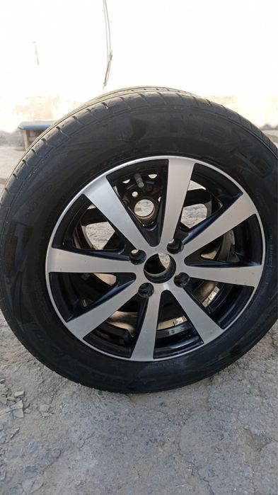 Шины с дисками 185/65/15