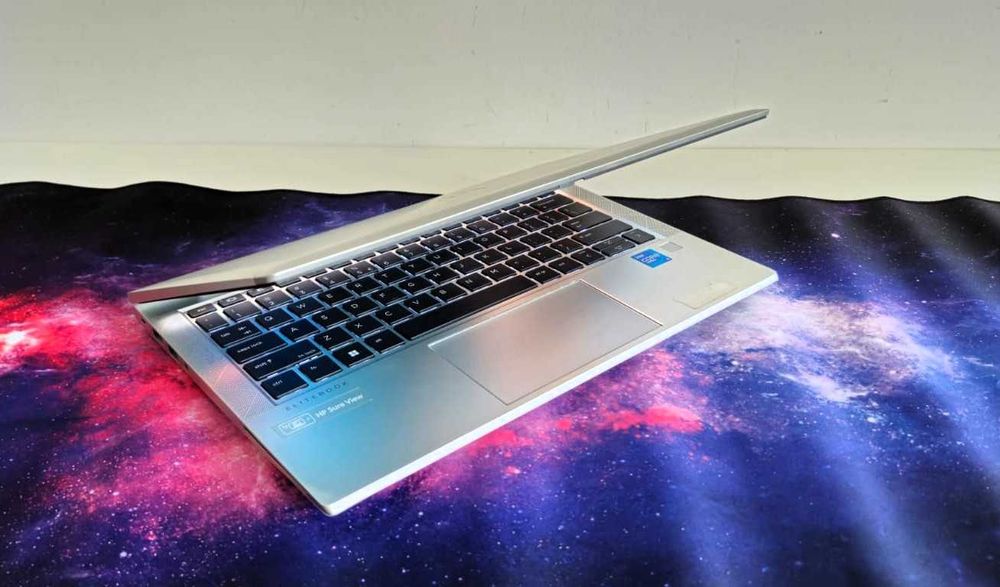 Laptop HP EliteBook 830 G8 13,3"FullHD i5-1145G7 SSD 256GB 8GB RAM