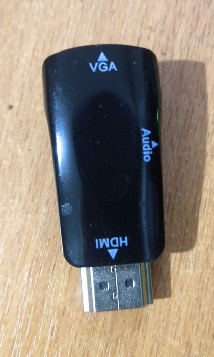 Монитор 17' VGA(HDMI) с встроенными динамиками
