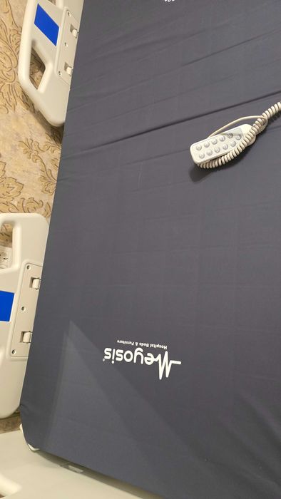 Кровать медицинская