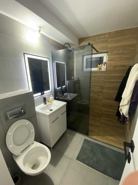 Apartament cu 4 camere in Hunedoara