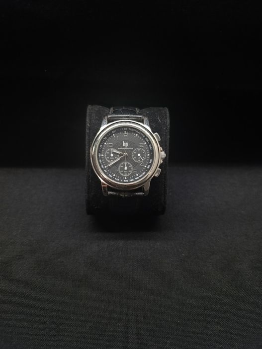 Часовник LIP chronograph