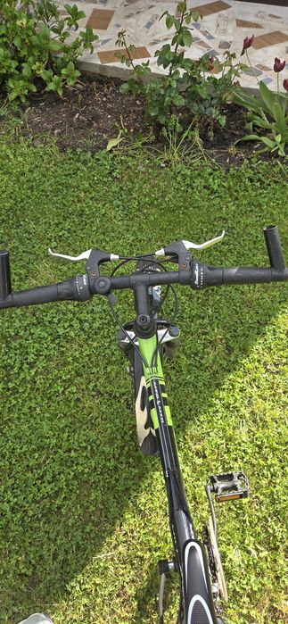 Bicicleta adusa din Germania