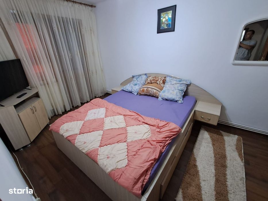Ap 3 Camere 2 Bai Etaj 1 zona Lipovei 480 Euro