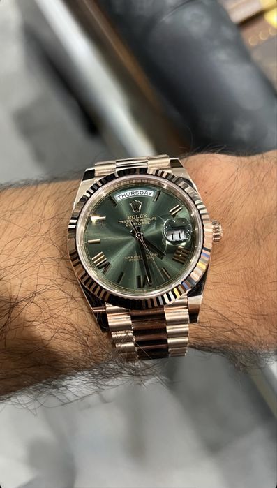 Rolex Day-Date Olive Dial Everose Gold 40mm