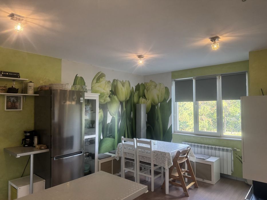 Дава се под наем Тристаен апартамент в Велико Търново, Картала - 90 кв.м за 459 € - Снимка #1