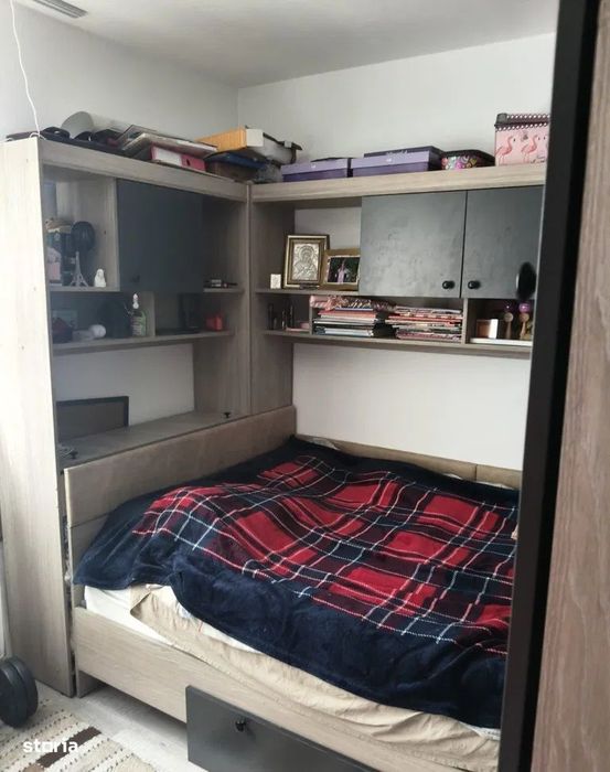 Apartament 3 camere de vanzare Drumul Taberei — fotografia 3