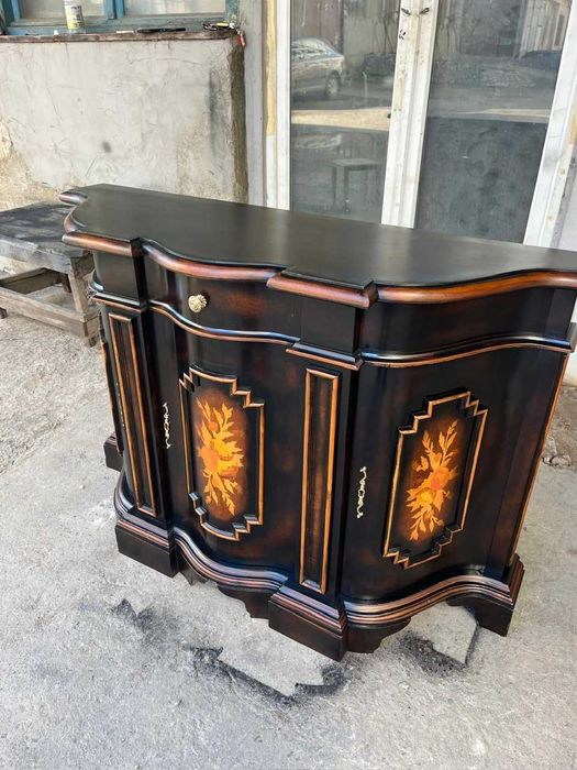 Comoda Baroc,cu intarsii!