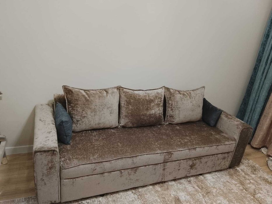 Диван для гостиной