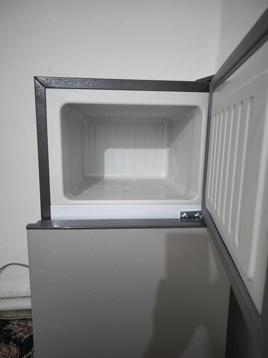 Холодильник новый, срочно