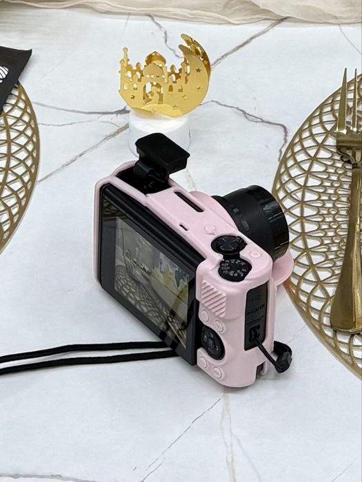 Продаю камеру canon 740hs