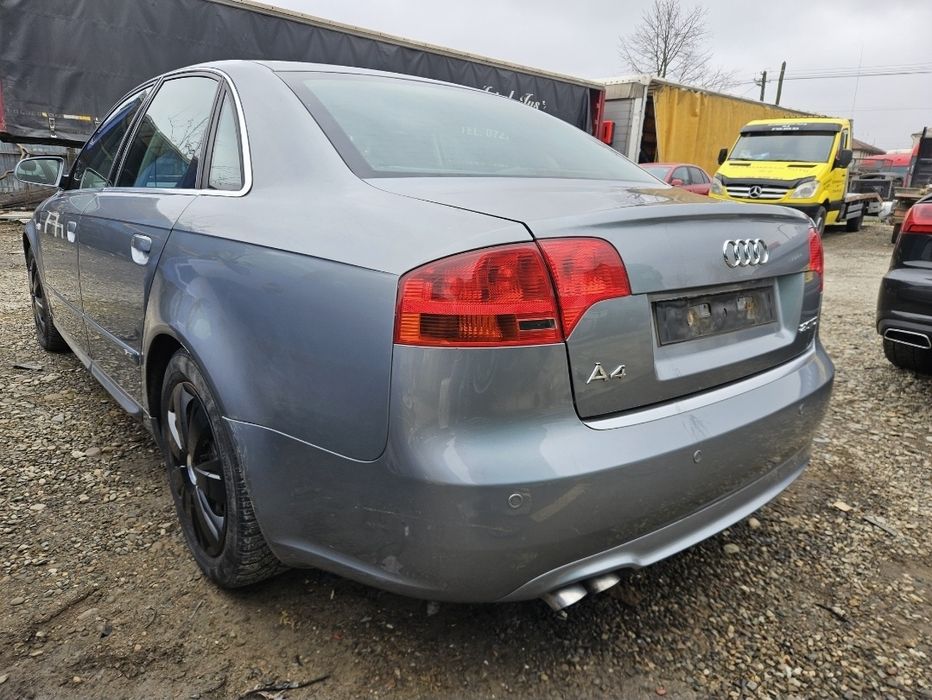 Bara Spate A4 B7 LY7G S Line cu senzori