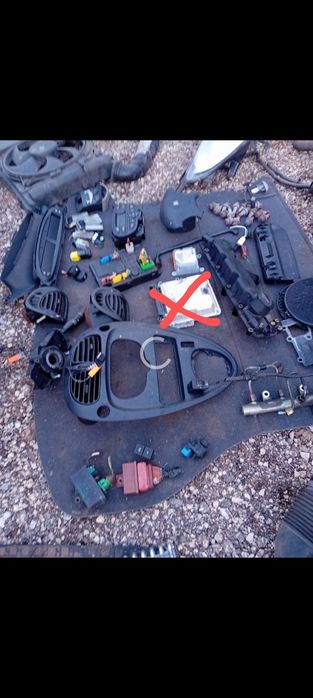 На части Ситроен Ксара Пикас 2.0HDI 90кс.