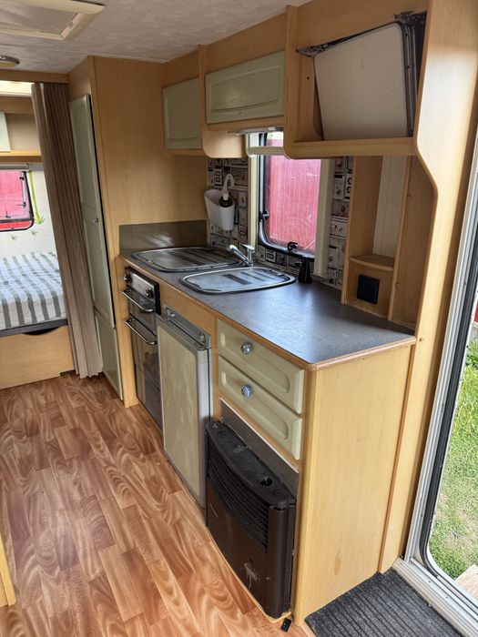 Rulota elddis 2006 carvana