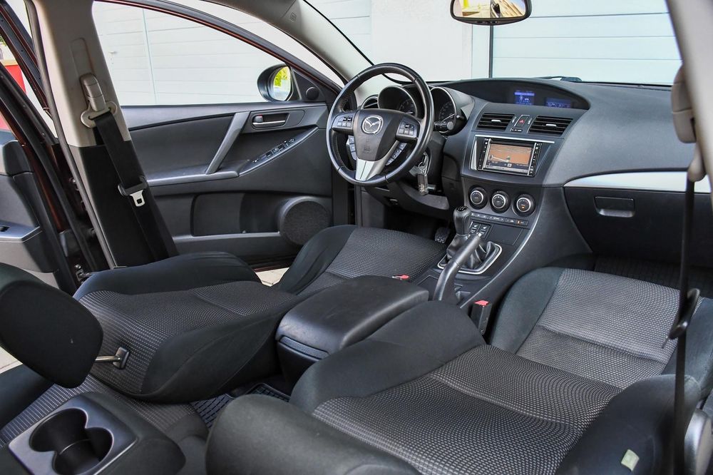 -Mazda 3 facelift, Navigație, Incalzire scaune, Euro 5-