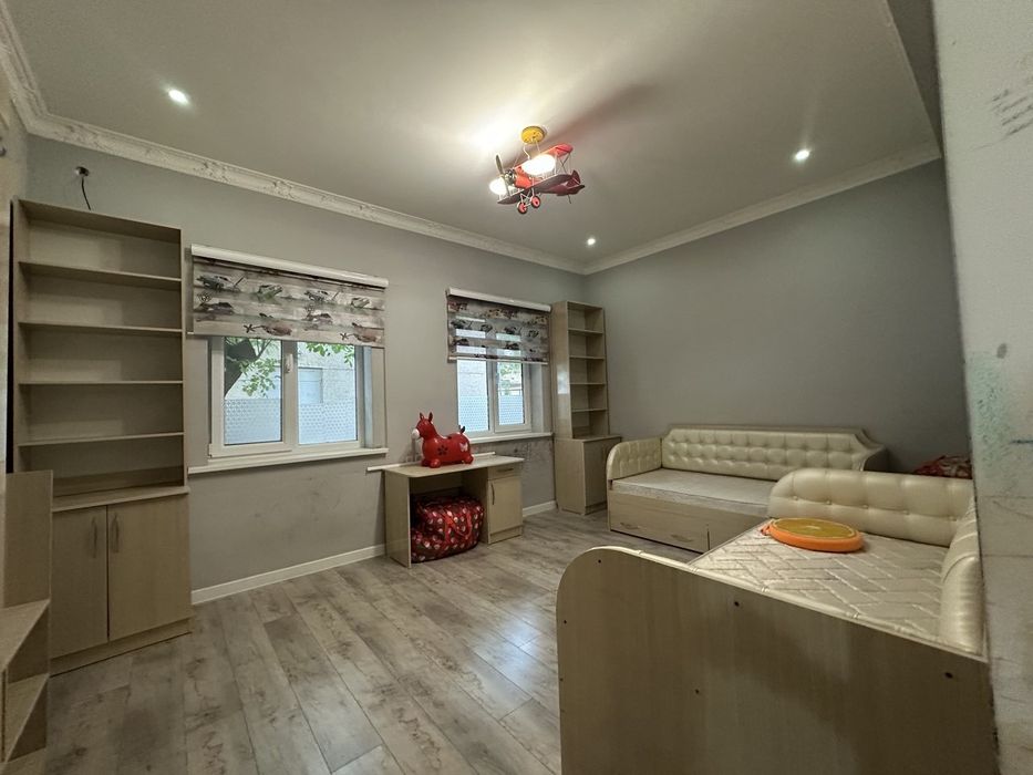 Очень срочно продаётся участок 1,8 соток ор: Российская посольства