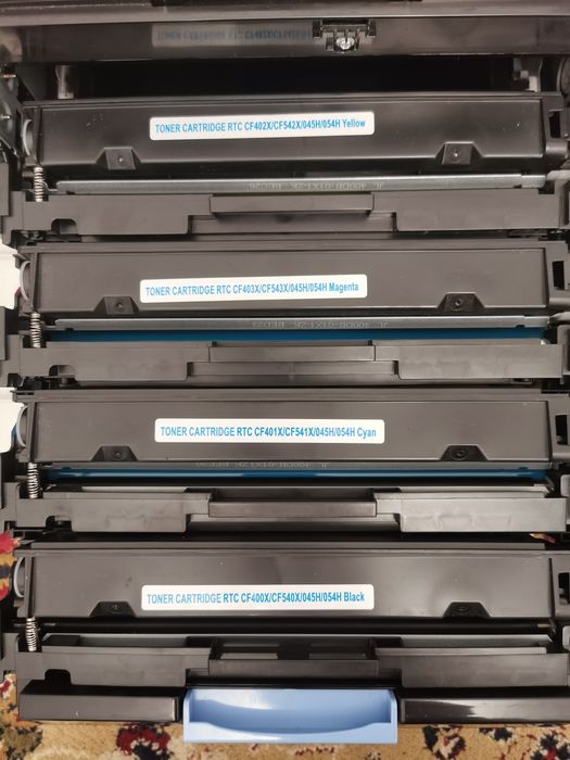 Продам лазерный принтер Canon LBP621CW — почти новый, в идеальном сост