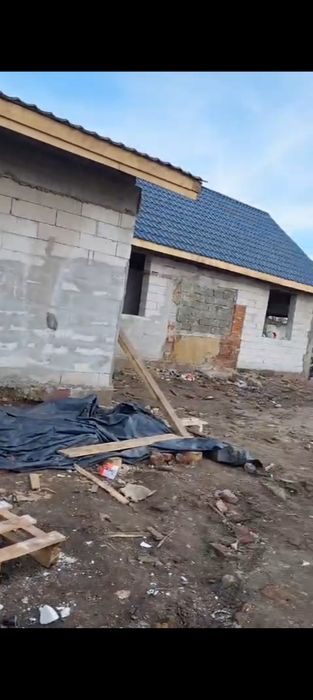 Construcții si renovări case vechii!!