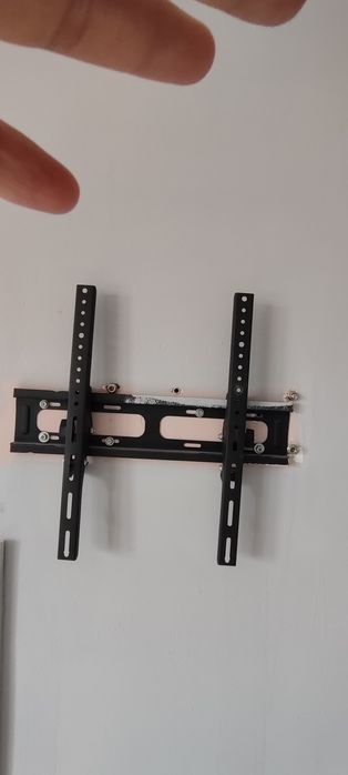 Продам кронштейн