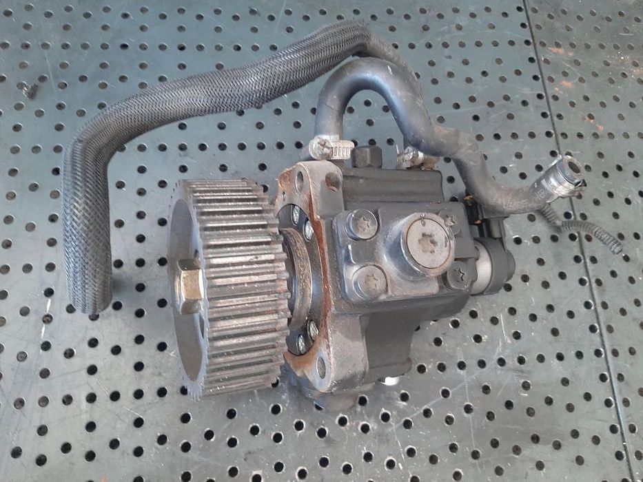 Pompa inalte 1.9 d fiat sedici croma opel astra h vectra c signum zafira saab 9-3 saab 9-5 0445010097