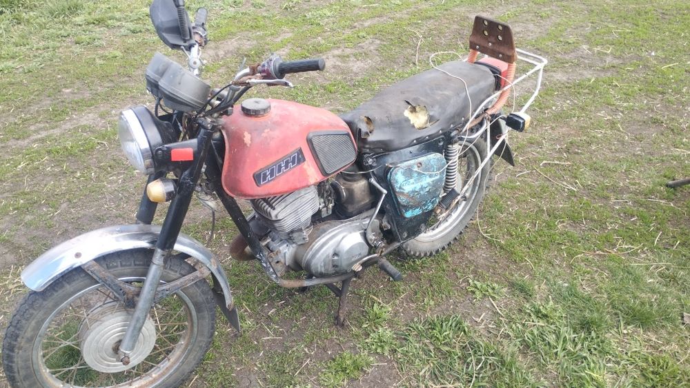 Продам мотоцикл Иж планета 5ка