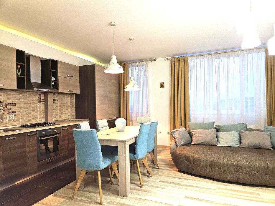 Apartament 3 camere de inchiriat cu loc de parcare subteran, in bloc Nou an 2010 ansamblul rezidential Mures Bucura - Calea Iuliu Maniu Arad — fotografia 1