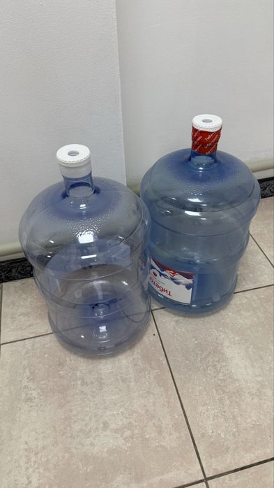 Диспенсер для воды. Куллер для воды