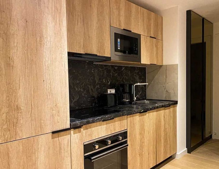 Дава се под наем Двустаен апартамент в Пловдив, Гагарин - 60 кв.м за 260.1 € - Снимка #1