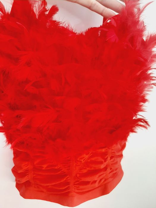 Топ бюстие с естествени пера