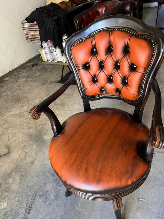 Scaun de birou,stil Chesterfield!