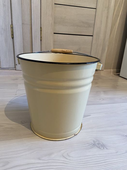 Продам срочно ведро
