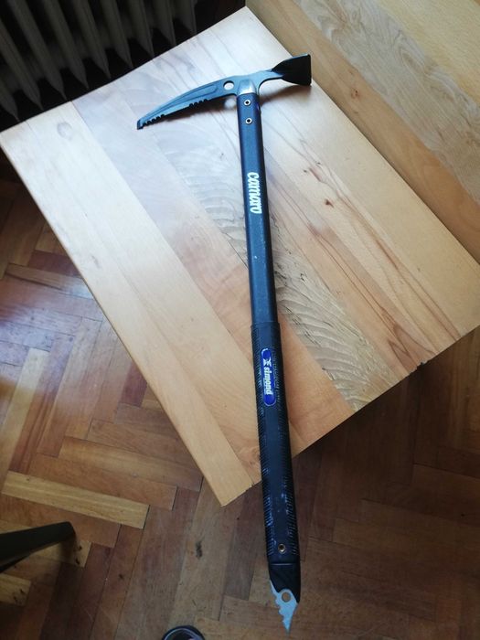 прав пикел за туризъм Simond Camaro ice axe