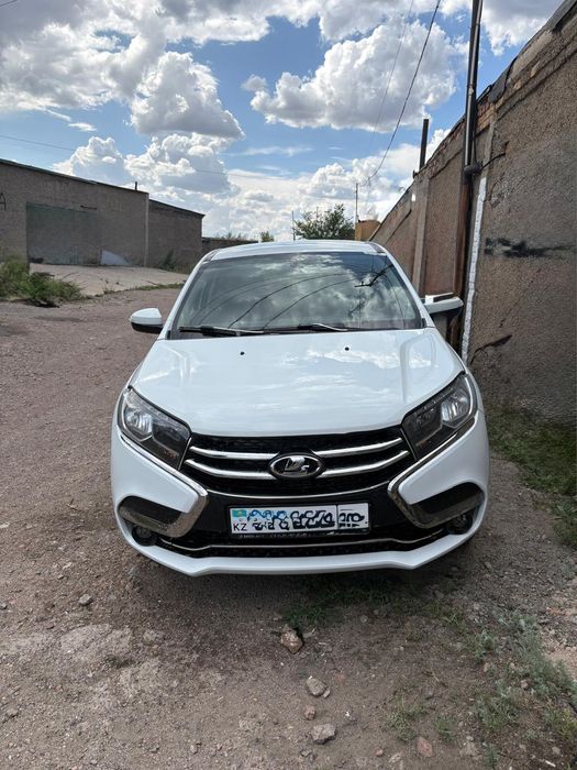 Продам lada X-RAY 2019г