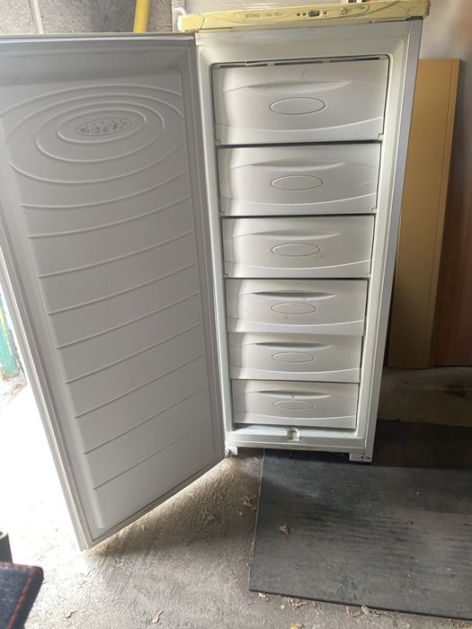 Продам морозильник nord