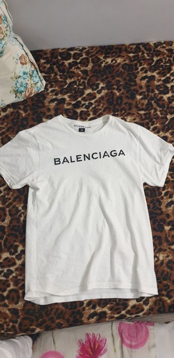 Tricou balenciaga nou