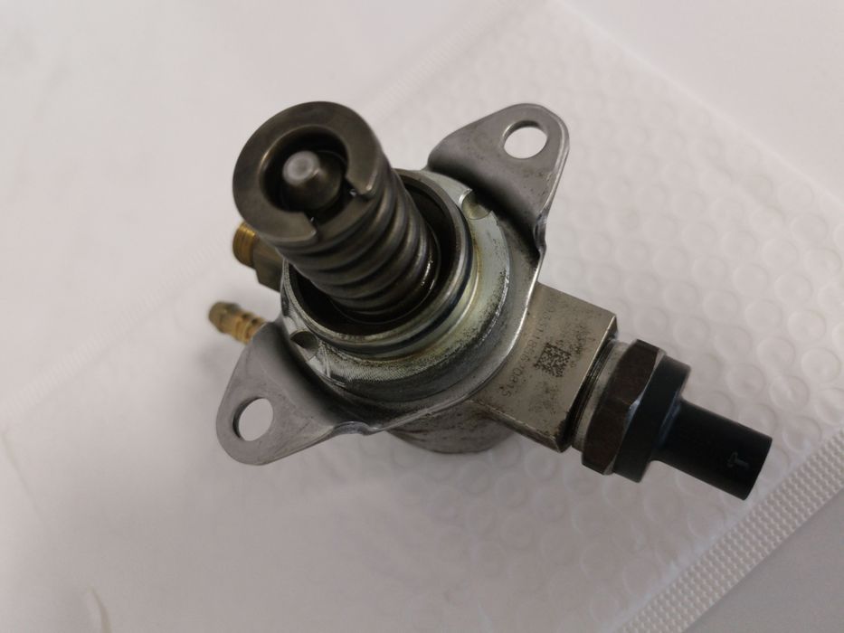 Бензинова помпа високо налягане  Vw, AUDI, SKODA, SEAT